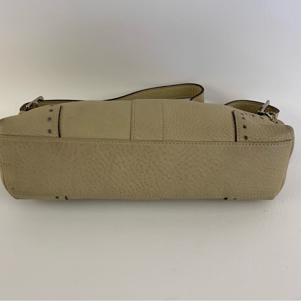 Coach Tan Leather Handbag - Picture 4 of 6